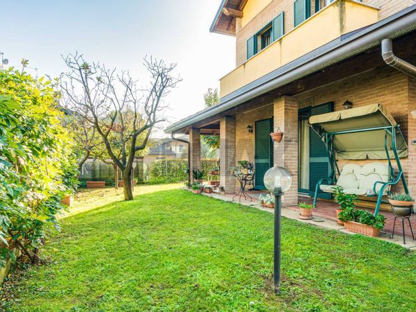 Villa singola San Macario, Samarate, VA Vendita