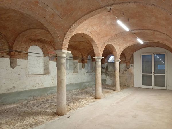 Locale Commerciale Roncoferraro, MN Vendita - Foto 2