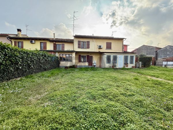 Casa Semindipendente Aspice, Corte de' Frati, CR Vendita