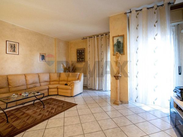 Appartamento Confine Con S. Giorgio S/L, Legnano, MI Vendita - Foto 3