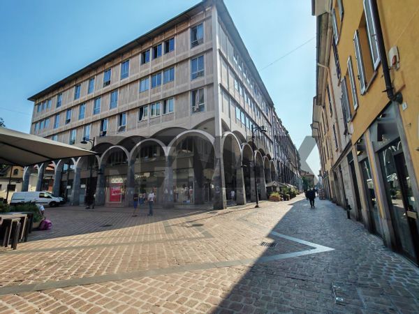 Negozio Centro, Busto Arsizio, VA Affitto
