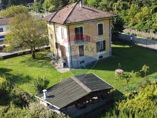 Casa Indipendente Laveno-Mombello, VA Vendita