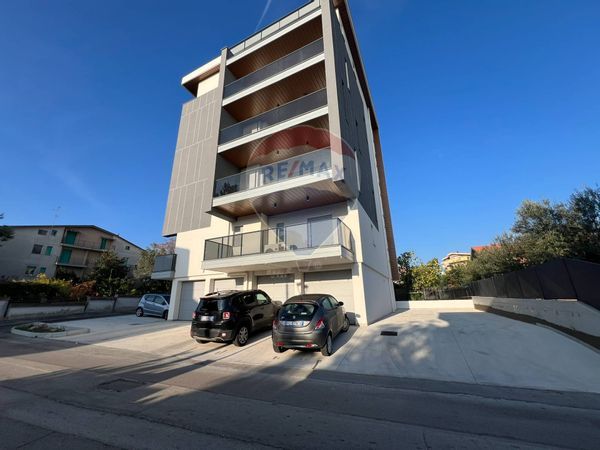 Nuove costruzioni Lanciano, CH Affitto