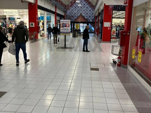 Locale Commerciale Santa Maria di Sala, VE Vendita - Foto 3