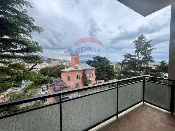 Appartamento LeginoZinola, Savona, SV Vendita