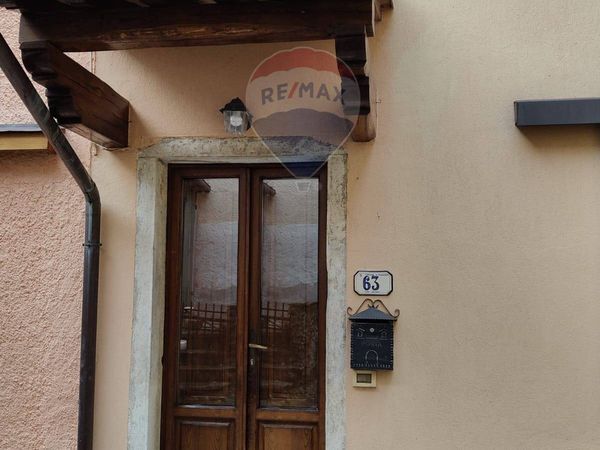 Casa Semindipendente Azzano, Seravezza, LU Vendita