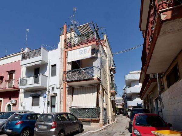 Casa Indipendente Capurso, BA Vendita