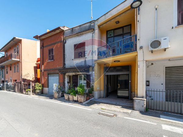 Appartamento Montelibretti, RM Vendita