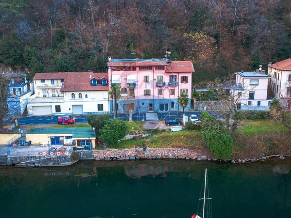 Appartamento Porto Ceresio, VA Vendita