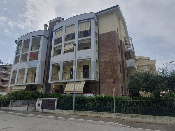 Appartamento Tortoreto, TE Vendita - Foto 2