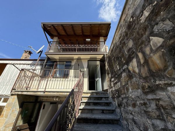 Porzione di casa Barostro, Brallo di Pregola, PV Vendita