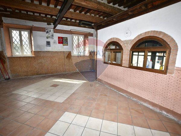 Ristorante Chifenti, Borgo a Mozzano, LU Affitto