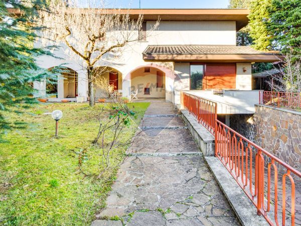 Villa singola Castano Primo, MI Vendita