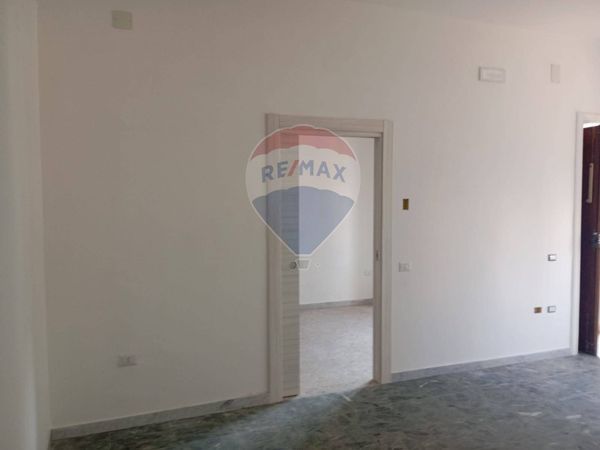 Ufficio Santa Maria a Vico, CE Affitto - Foto 3