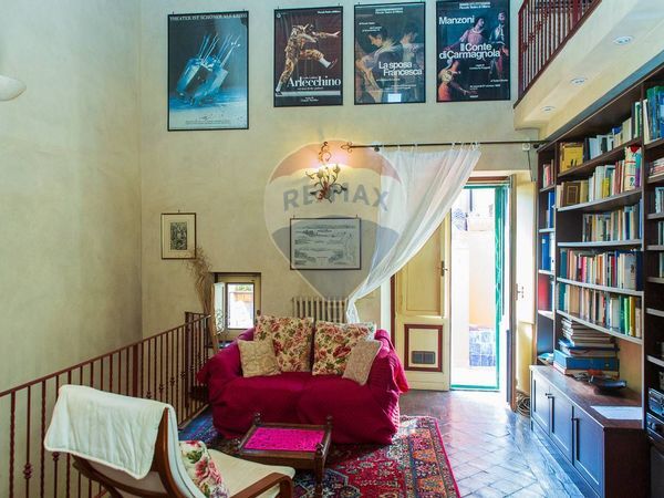 Casa Indipendente Zona centro, Catania, CT Vendita