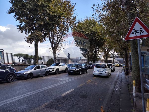 Stanza Vomero, Napoli, NA Affitto - Foto 4