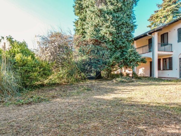 Casa Indipendente Cassano Magnago, VA Vendita