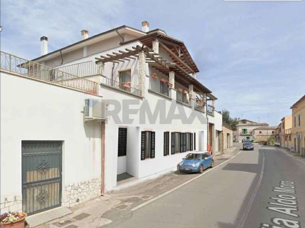 Appartamento Ischia di Castro, VT Vendita