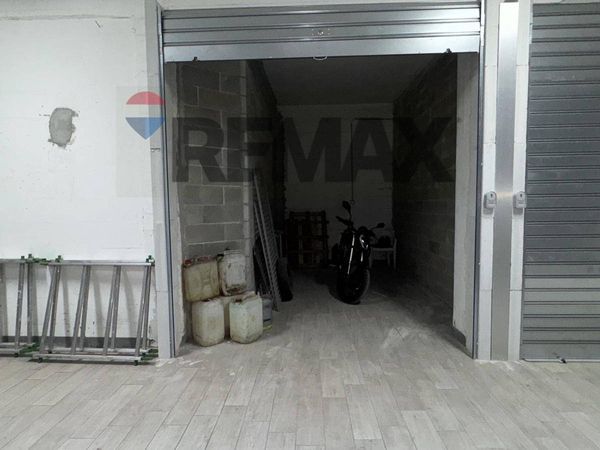 Garage/Box Rivarolo, Genova, GE Affitto