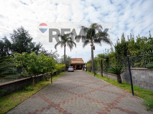 Casa Indipendente Santa Maria La Stella, Aci Sant'Antonio, CT Vendita - Foto 2