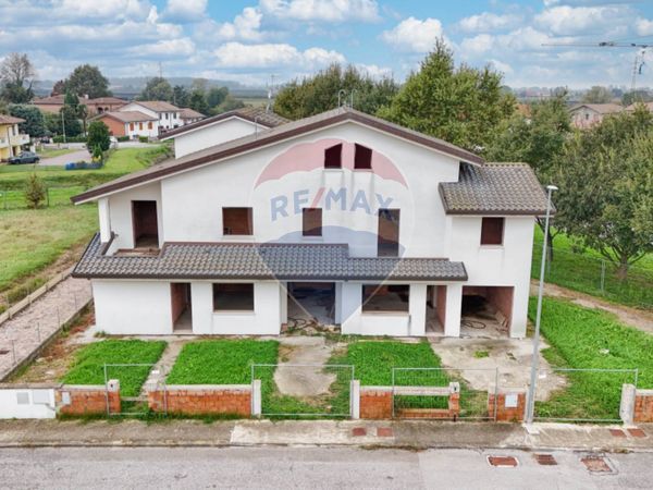 Nuove costruzioni Tresignana, FE Vendita