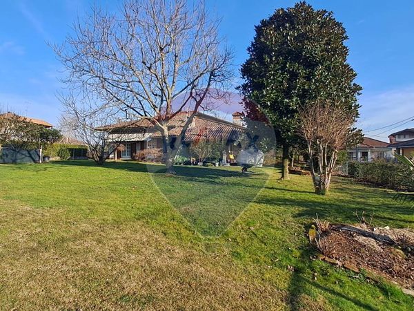 Villa singola Divignano, NO Vendita