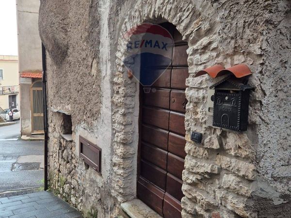 Appartamento Capoluogo, Santi Cosma e Damiano, LT Vendita