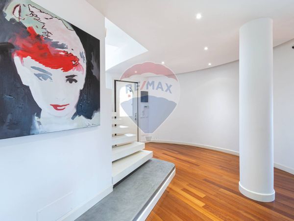 Porzione di villa Axa, Roma, RM Affitto