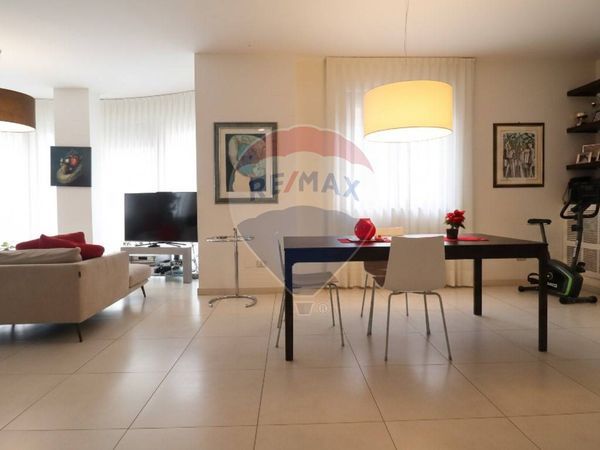 Casa Indipendente Centro direzionale, Matera, MT Vendita - Foto 2