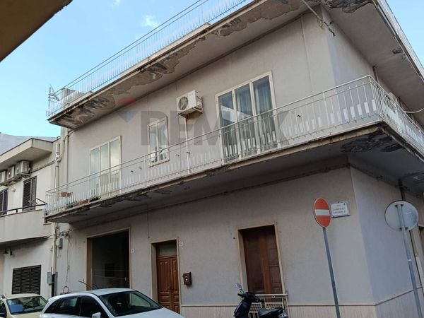 Casa Indipendente Centro, Comiso, RG Vendita