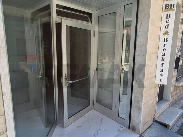 Locale Commerciale Grottaminarda, AV Affitto