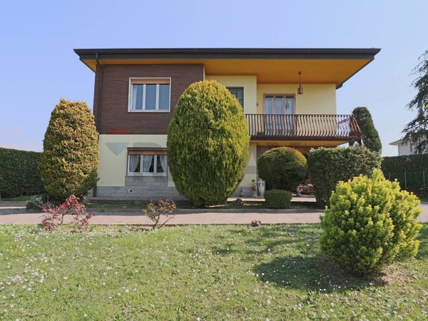 Casa Indipendente Brembate di Sopra, BG Vendita