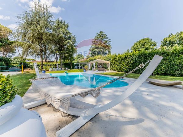 Villa singola Olgiata, Roma, RM Vendita