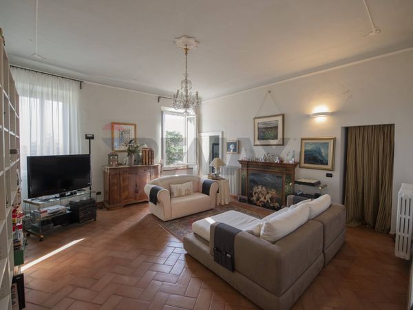 Casa Semindipendente Piticchio, Arcevia, AN Vendita