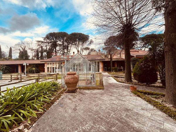 Villa singola Cesano, Roma, RM Vendita