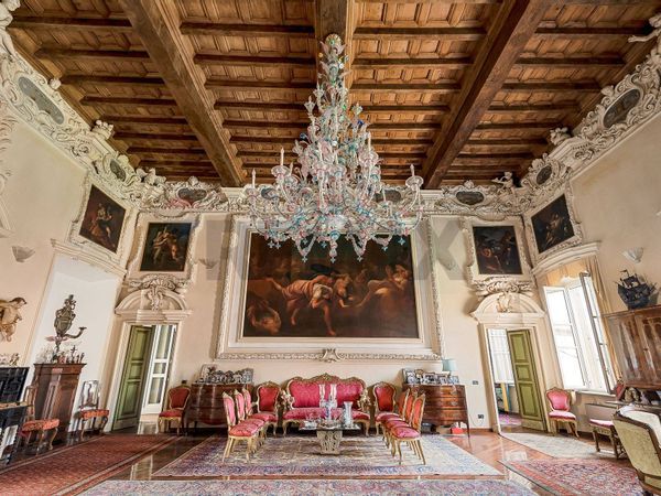 Porzione di villa Centro storico, Piacenza, PC Vendita