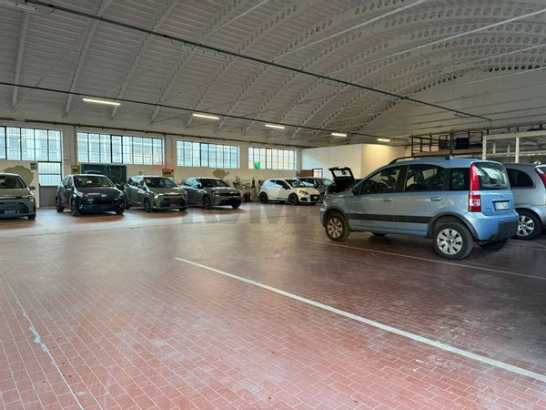 Locale Commerciale Cernusco sul Naviglio, MI Vendita - Foto 4