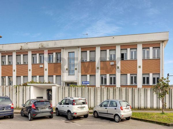 Capannone Industriale Foromagno, Peschiera Borromeo, MI Vendita - Foto 4