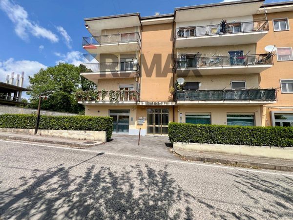 Appartamento Santa Lucia, Caianello, CE Vendita