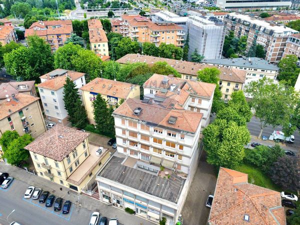 Appartamento Centro storico, Reggio nell'Emilia, RE Vendita