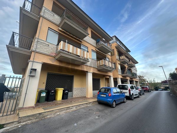 Magazzino Misilmeri, PA Affitto