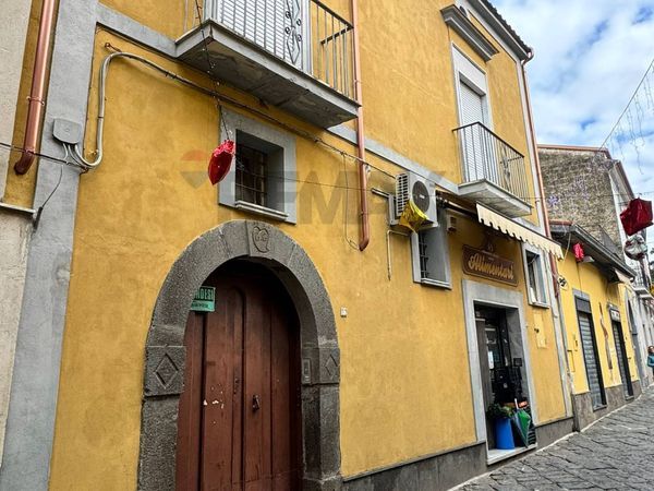 Casa Semindipendente Cascano, Sessa Aurunca, CE Vendita