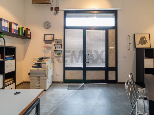 Locale Commerciale Guidonia, Guidonia Montecelio, RM Affitto - Foto 3