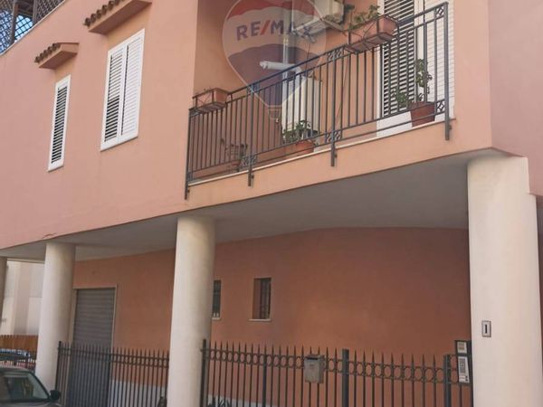 Casa Indipendente Santa Flavia, PA Vendita