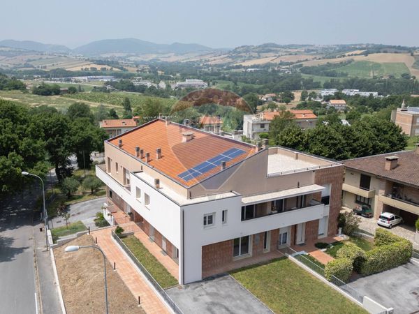 Nuove costruzioni Serra de' Conti, AN Vendita