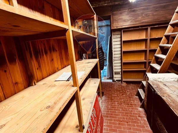 Locale Commerciale San Polo, Venezia, VE Affitto