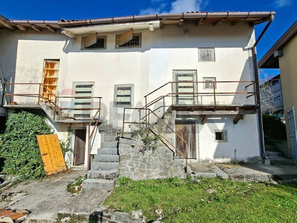 Rustico Porzus, Attimis, UD Vendita