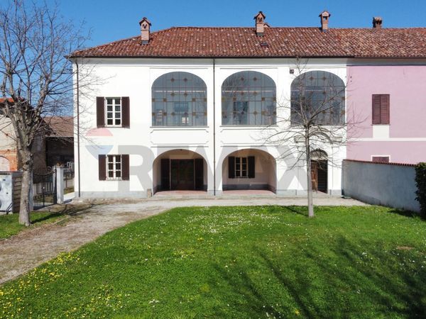 Casa Semindipendente Rocca de' Baldi, CN Vendita