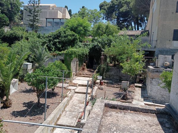 Casa Semindipendente Misericordia), Valderice, TP Vendita