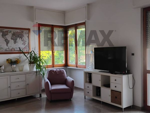 Appartamento Zona Via Piave, Foligno, PG Vendita - Foto 4